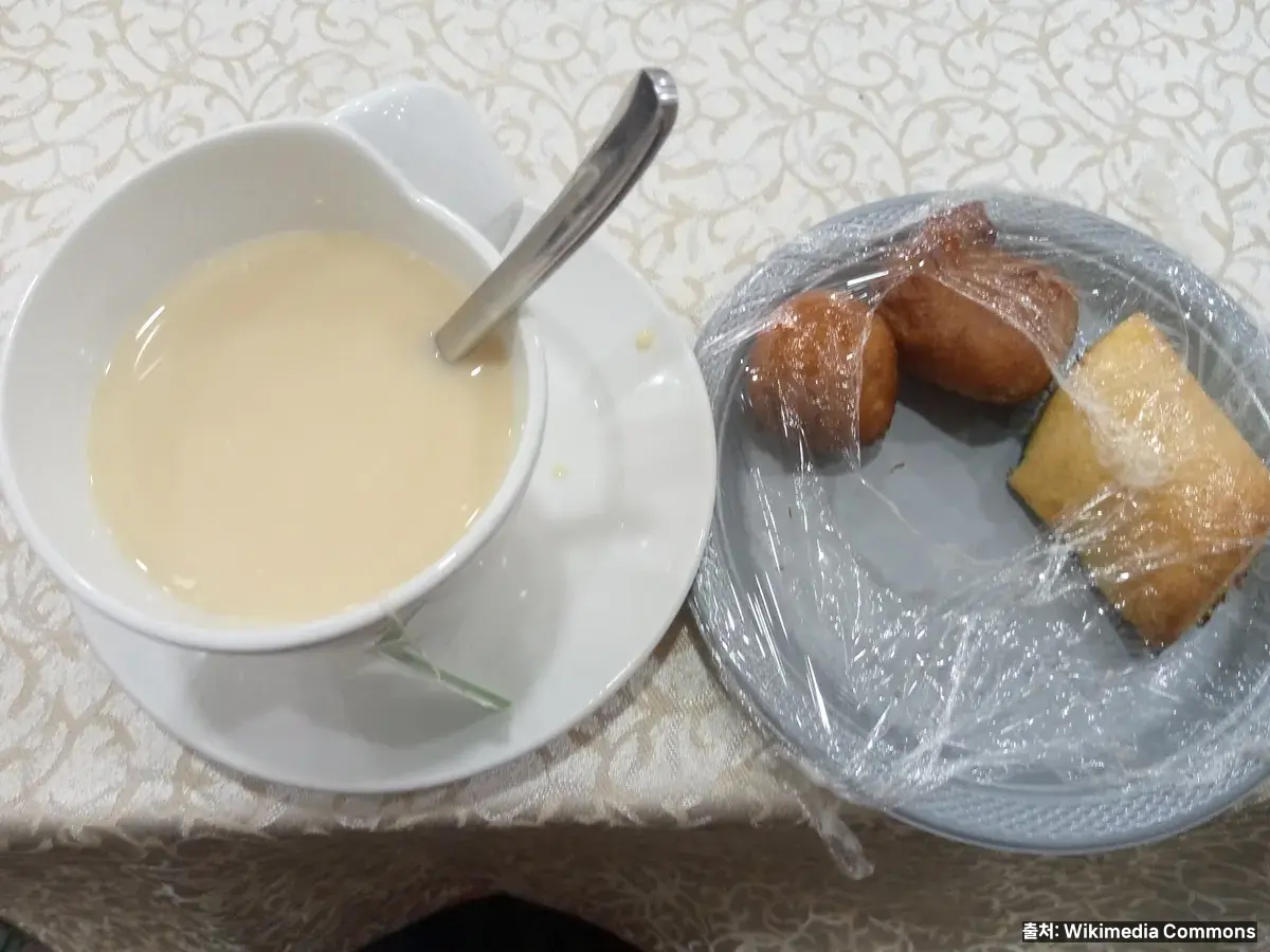 녹차 찻잔