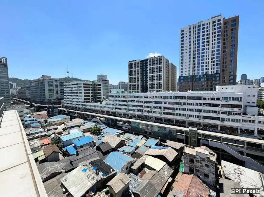 자격 조건: 소득·재산·근로 관련 이미지