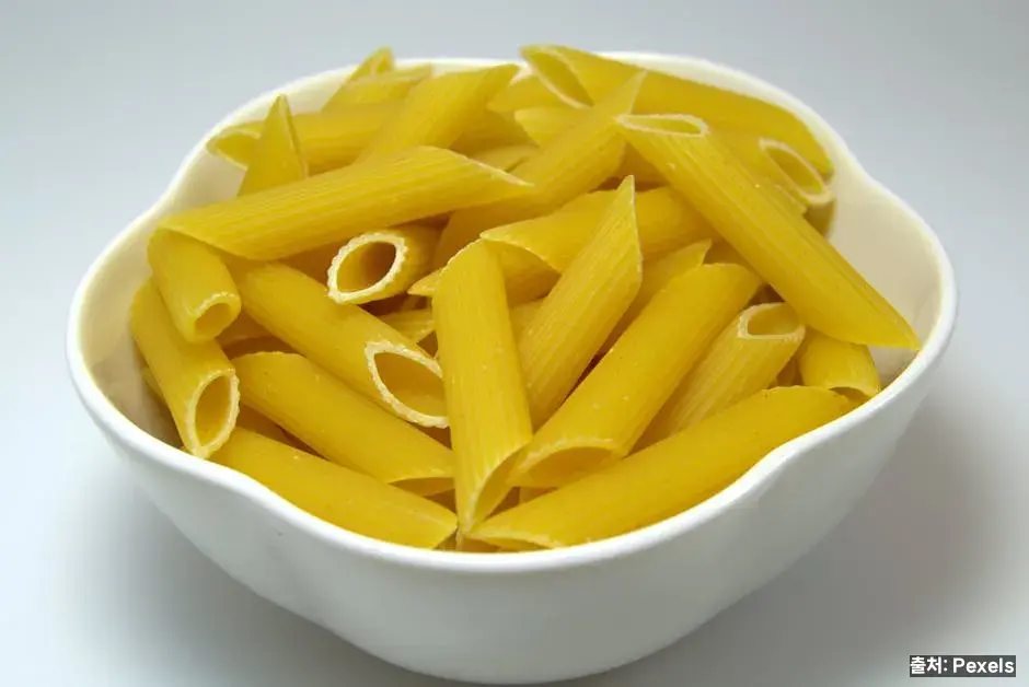 소량·자주 식사와 마른 탄수화물 관련 이미지