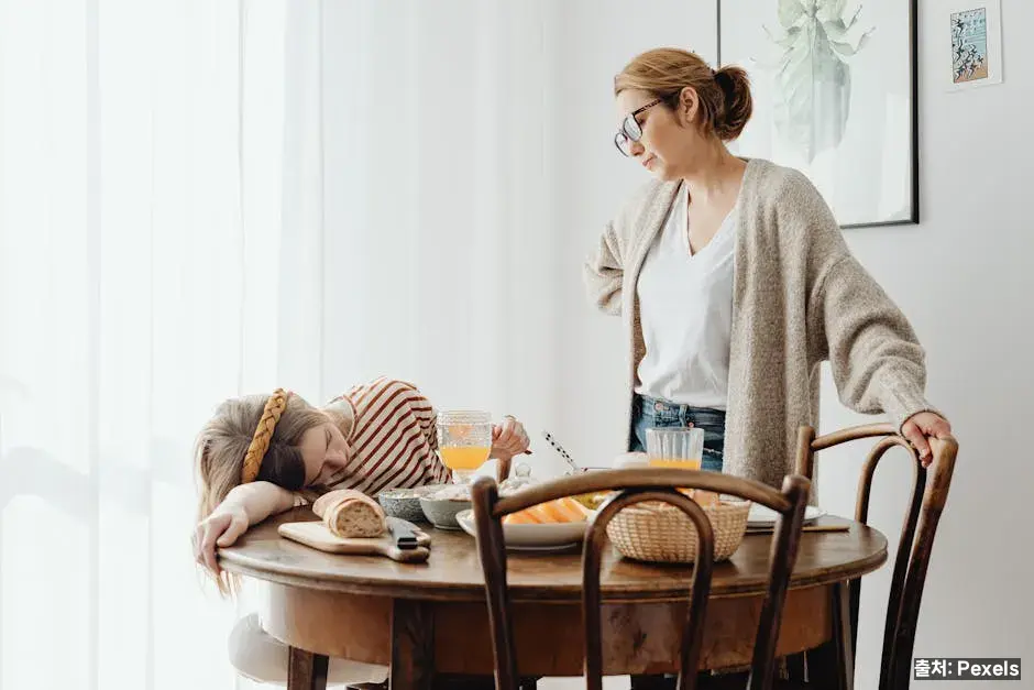 식사·낮잠 루틴 맞추기 관련 이미지