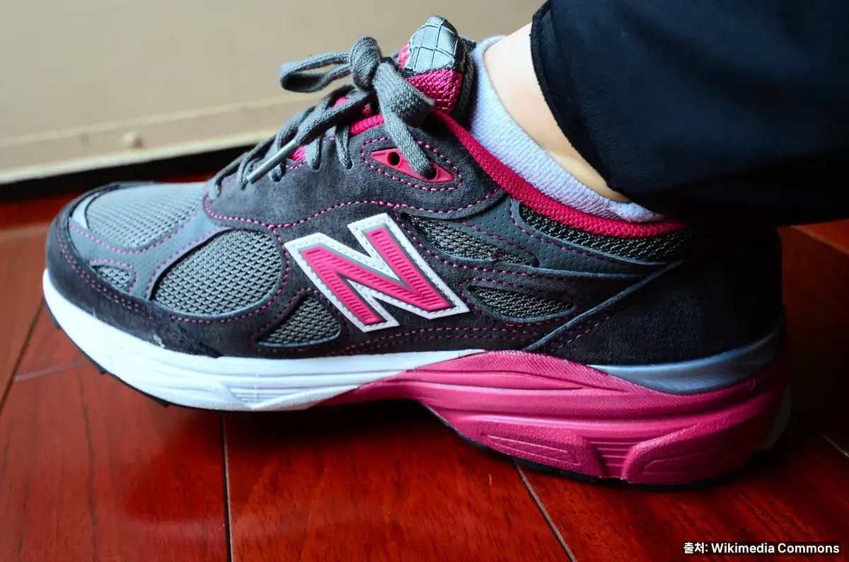 뉴발란스 러닝화 라인