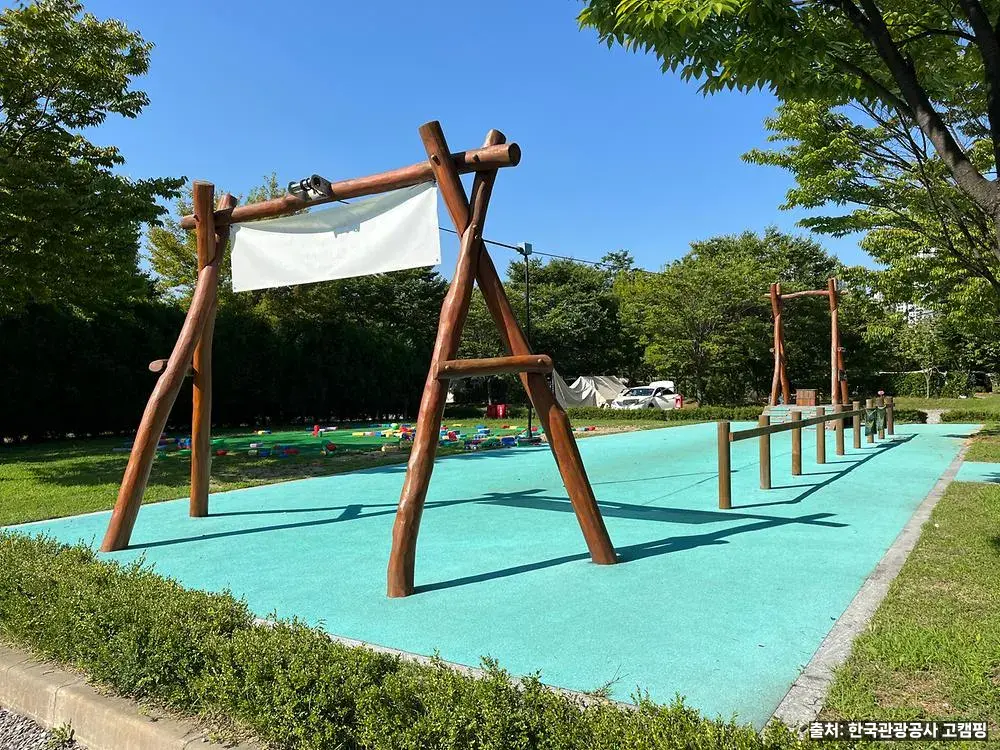 안산 화랑오토캠핑장 화랑유원지 데크 사이트
